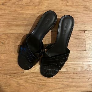 Reformation Black Croc-Effect Leather Kitten Heels